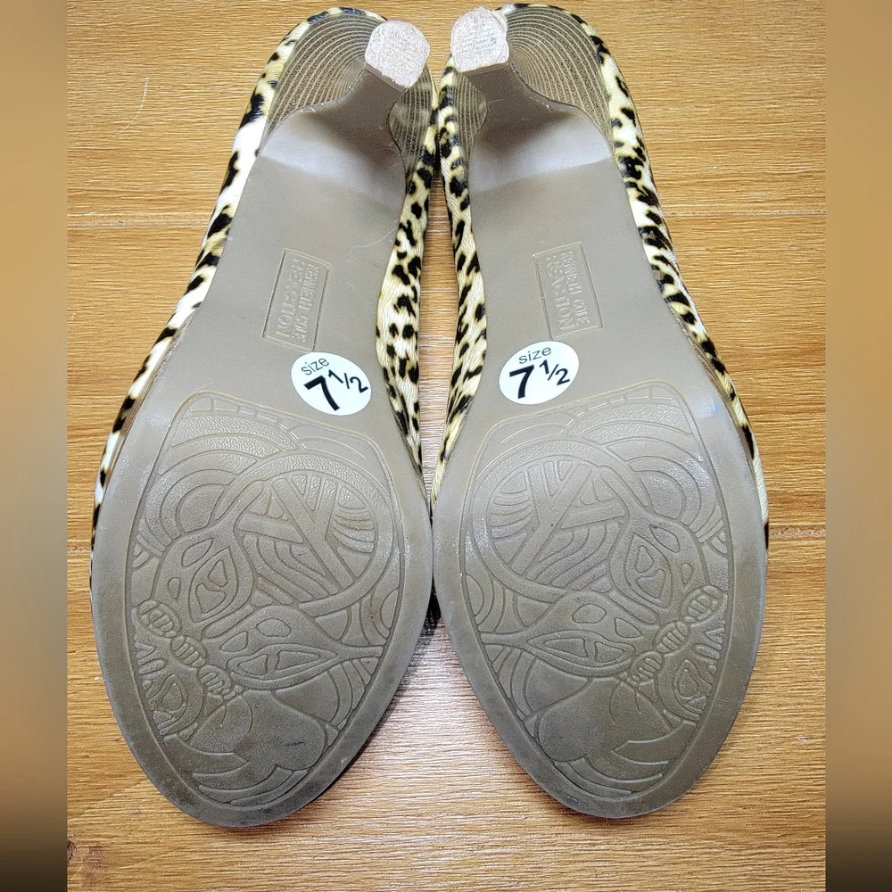 Kenneth Cole Reaction Leopard Print‎ Heels - Size 7.5